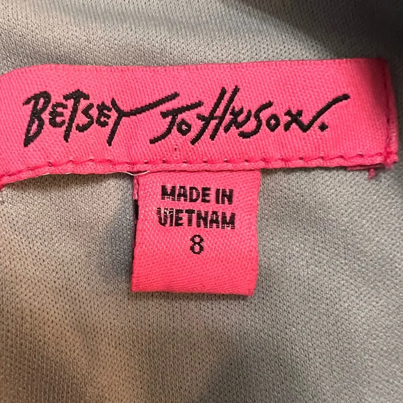 Betsey Johnson Black & White Cap Sleeved Mini Dress w/Blue Florals. Size 8. - Picture 3 of 14